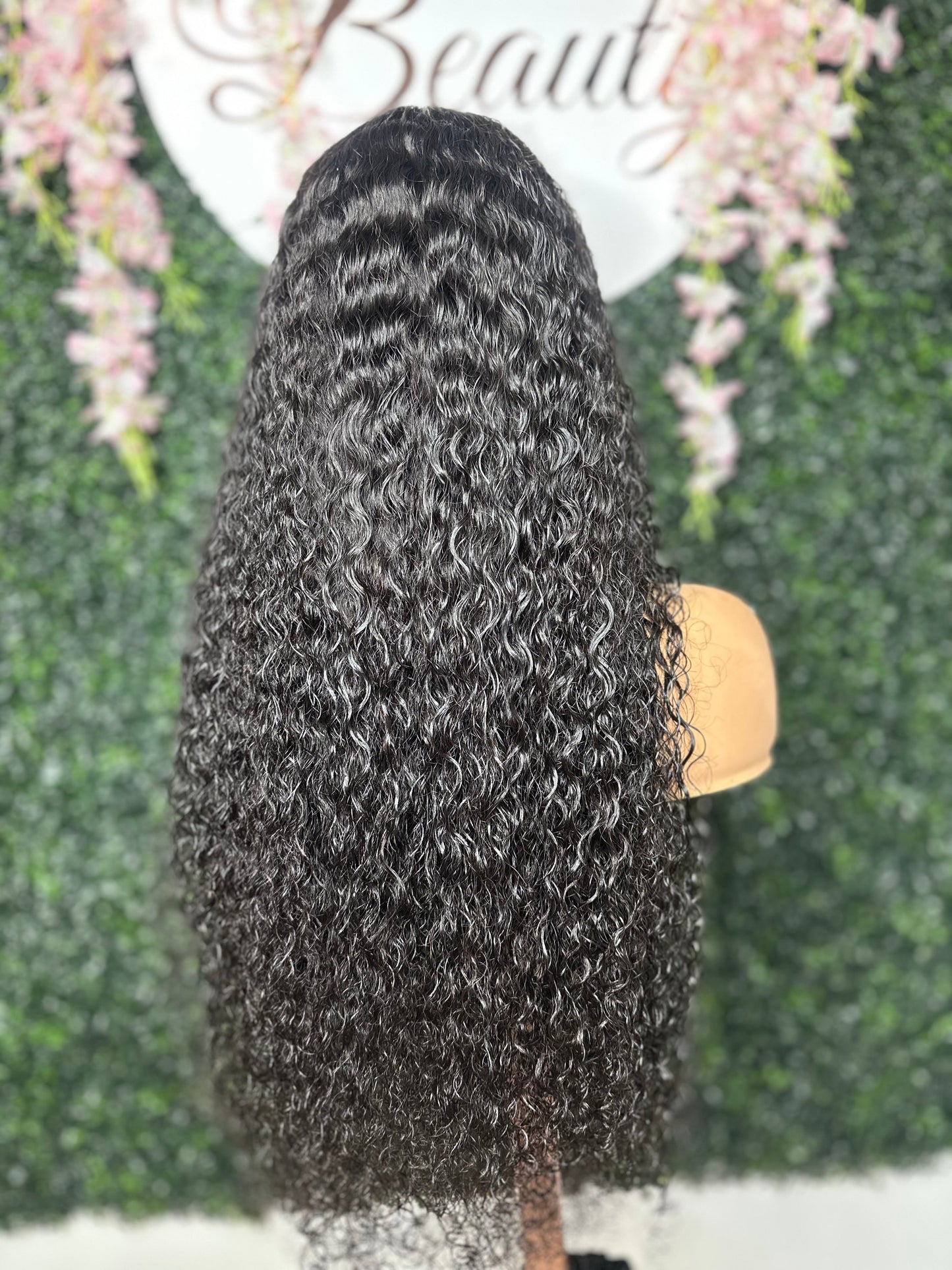 Burmese Curly wig